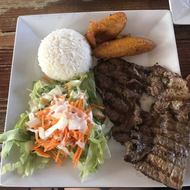 Carne a la Parrilla / Grilled Steak